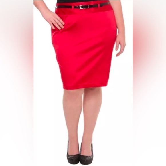 NWT Torrid Retro Vintage Pinup Red Sateen Belted Pencil Skirt 18W - Picture 1 of 7